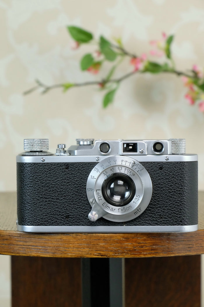 1939 Leitz Leica II, complet with Elmar lens, CLA'd, Freshly Serviced! - Leitz- Petrakla Classic Cameras