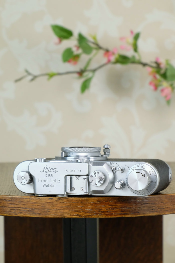 1939 Leitz Leica II, complet with Elmar lens, CLA'd, Freshly Serviced! - Leitz- Petrakla Classic Cameras