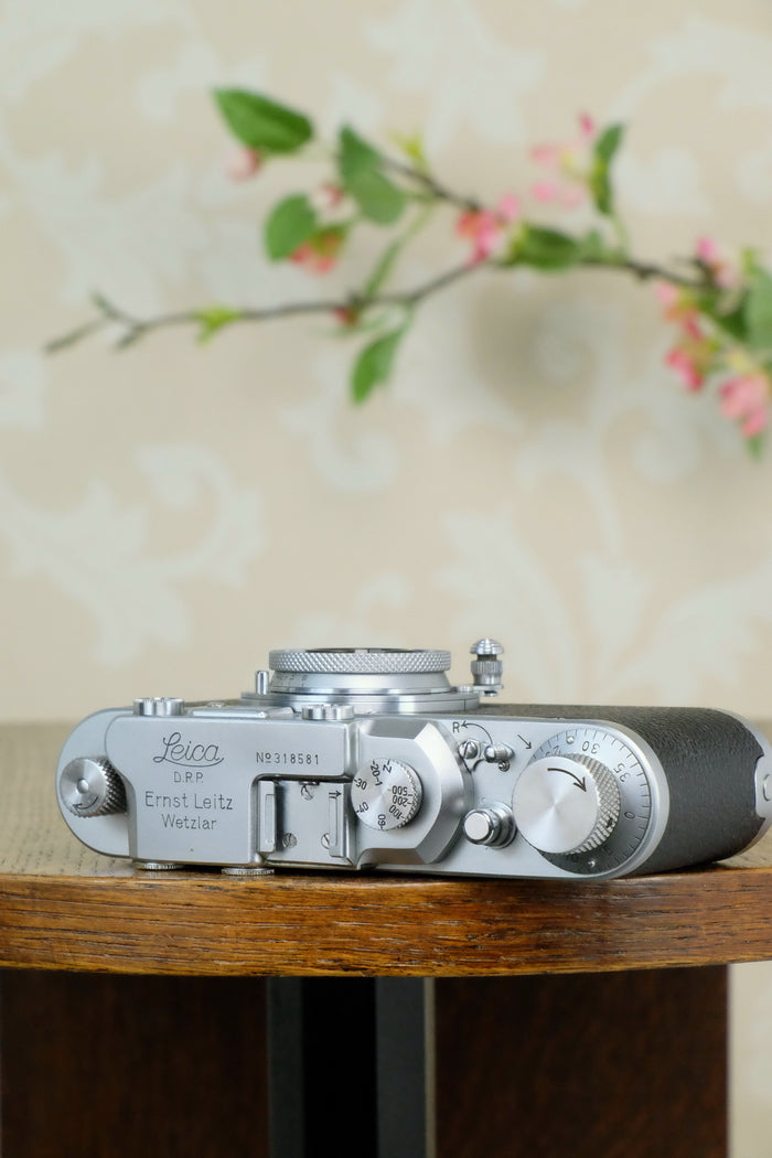 1939 Leitz Leica II, complet with Elmar lens, CLA'd, Freshly Serviced! - Leitz- Petrakla Classic Cameras