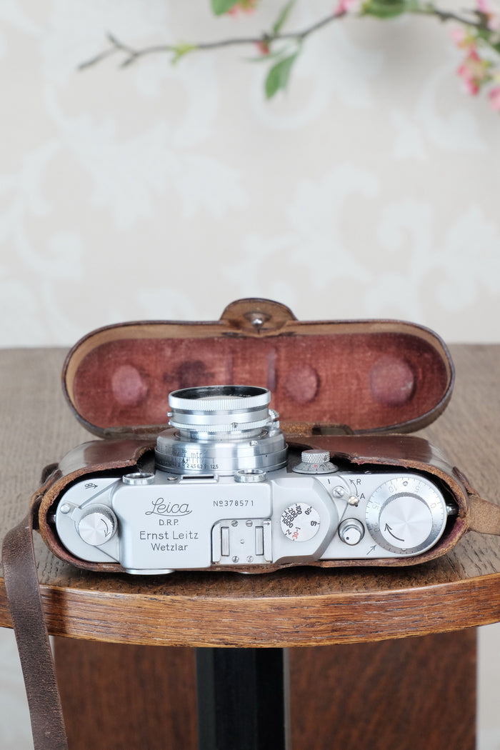 1942 LEITZ LEICA IIIc “stepper”, Desirable WWII model with red shutter curtains, CLA'd, Freshly Serviced! - Leitz- Petrakla Classic Cameras