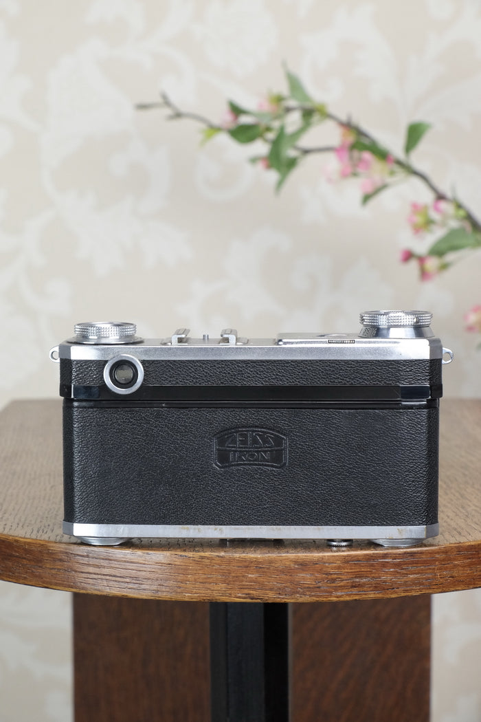 Excellent! 1937 Zeiss Ikon Contax II, CLA'd, Freshly Serviced! - Zeiss-Ikon- Petrakla Classic Cameras