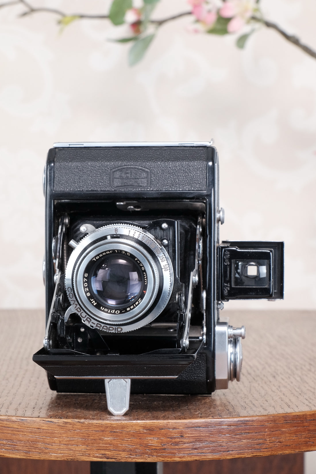 Near Mint! 1950 Zeiss Ikon Ikonta, Freshly Serviced, CLA'd