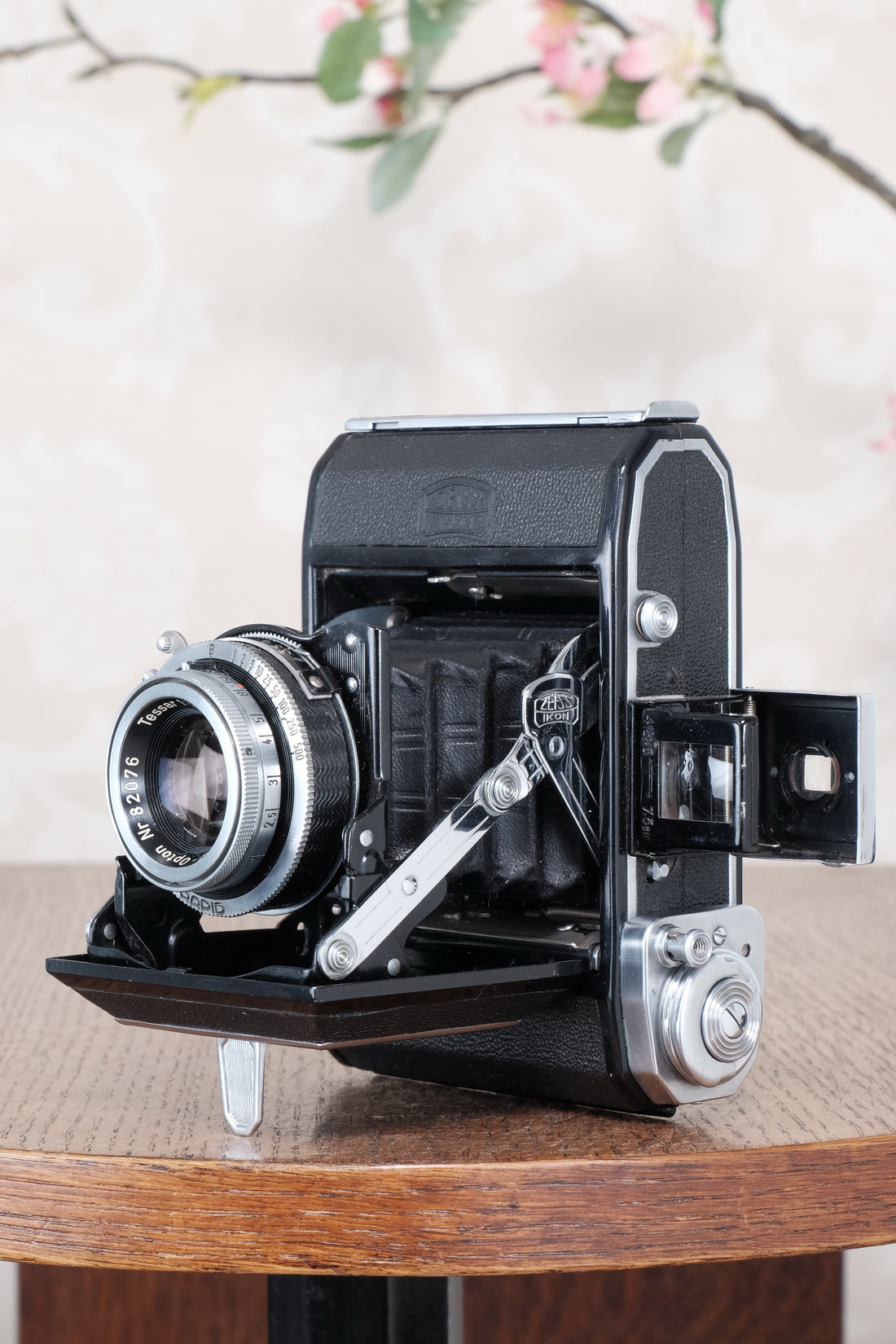 Near Mint! 1950 Zeiss Ikon Ikonta, Freshly Serviced, CLA'd