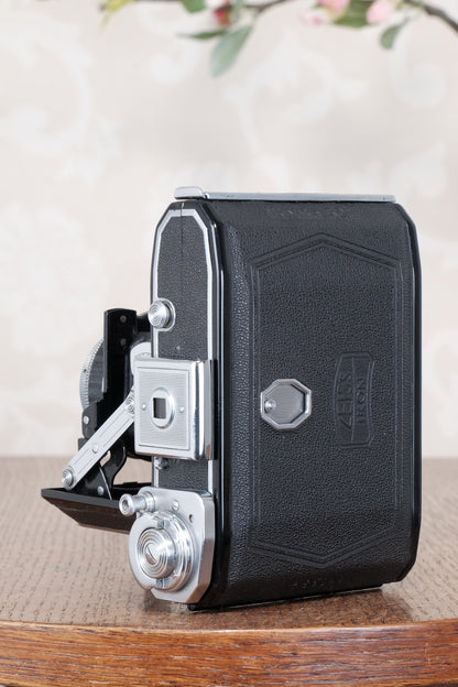 Near Mint! 1950 Zeiss Ikon Ikonta, Freshly Serviced, CLA'd