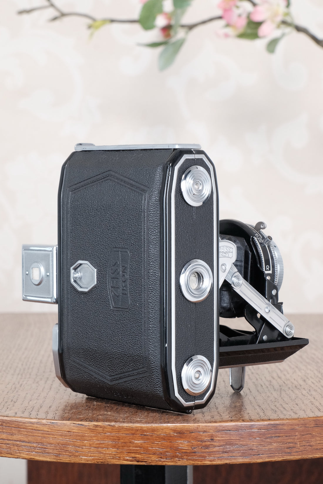 Near Mint! 1950 Zeiss Ikon Ikonta, Freshly Serviced, CLA'd