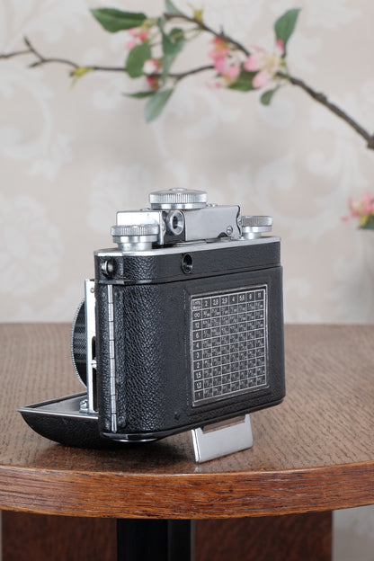 Excellent! 1936 chrome Certo Dollina II, 35mm Rangefinder camera, Freshly Serviced, CLA’d