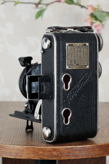 1935 Voigtlander Inos II 6x9 Folder. CLA’d, Freshly Serviced! - Voigtlander- Petrakla Classic Cameras