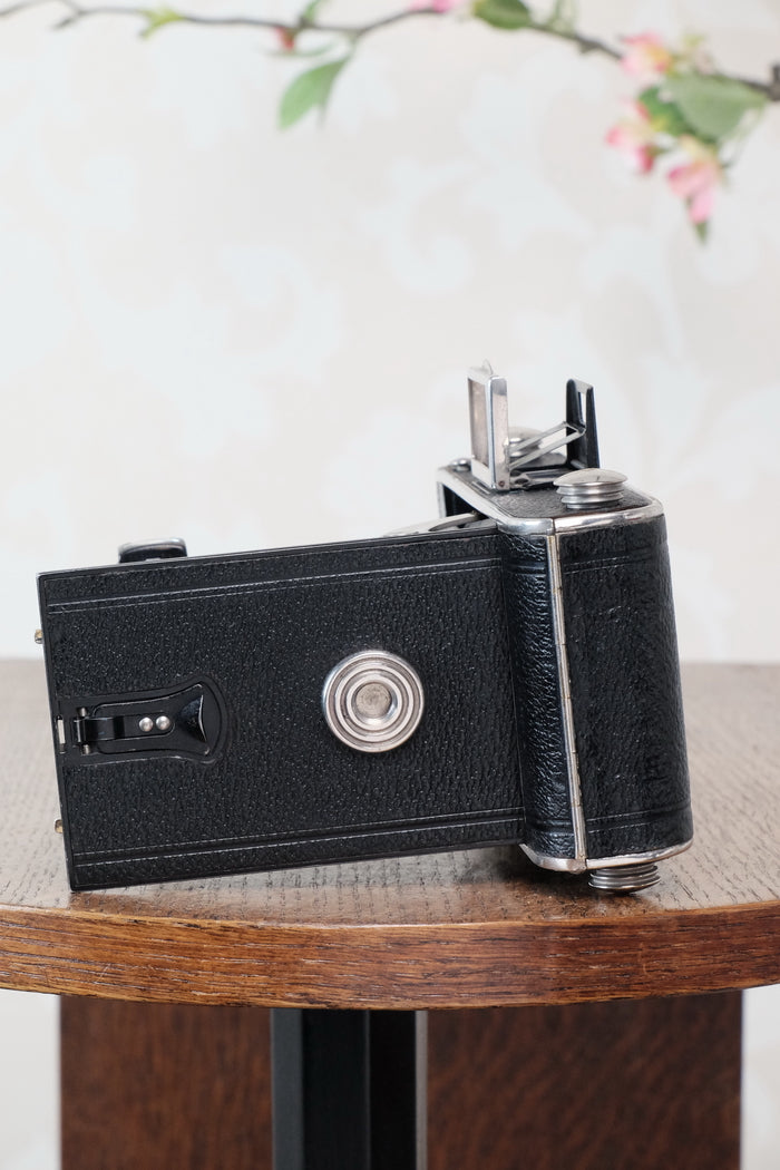 1935 Voigtlander Inos II 6x9 Folder. CLA’d, Freshly Serviced! - Voigtlander- Petrakla Classic Cameras