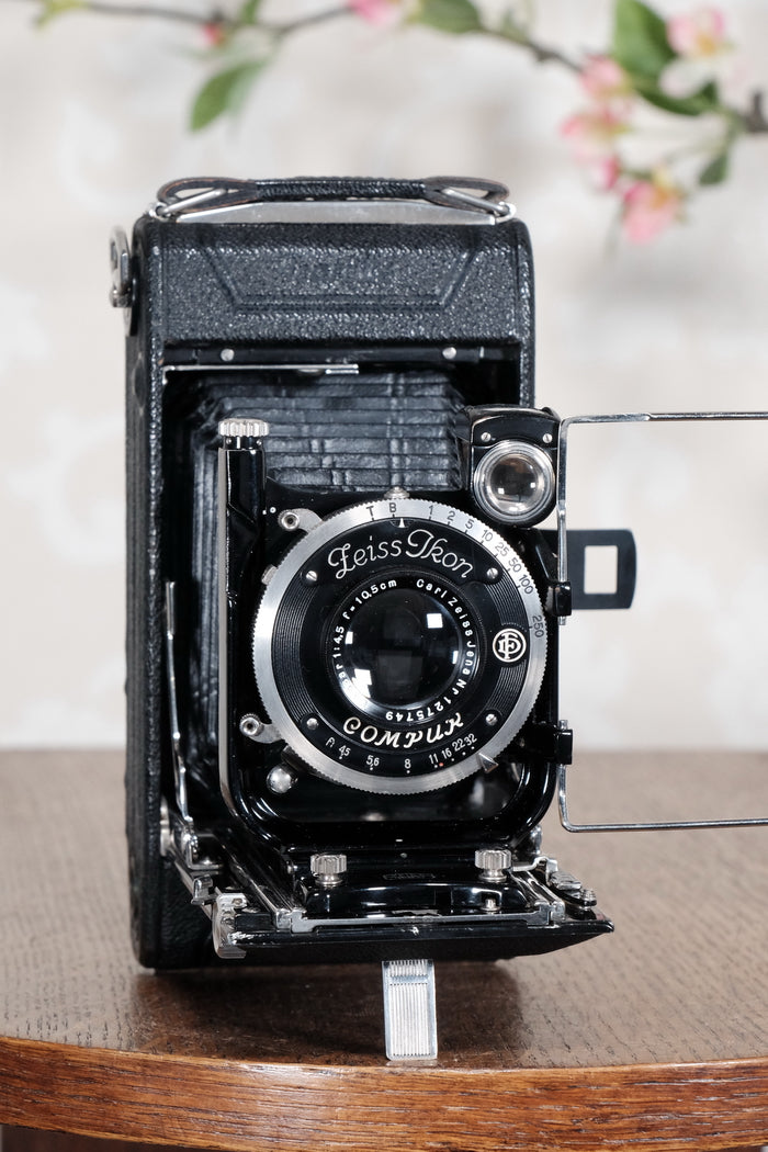 1931 ZEISS-IKON ICARETTE, 6x9 German folding camera with Carl Zeiss Tessar lens. Freshly Serviced, CLA’d - Zeiss-Ikon- Petrakla Classic Cameras