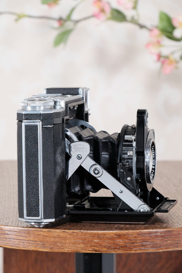 SUPERB! 1938 Zeiss Ikon Super Ikonta 6x6, Tessar lens, Freshly Serviced! - Zeiss-Ikon- Petrakla Classic Cameras