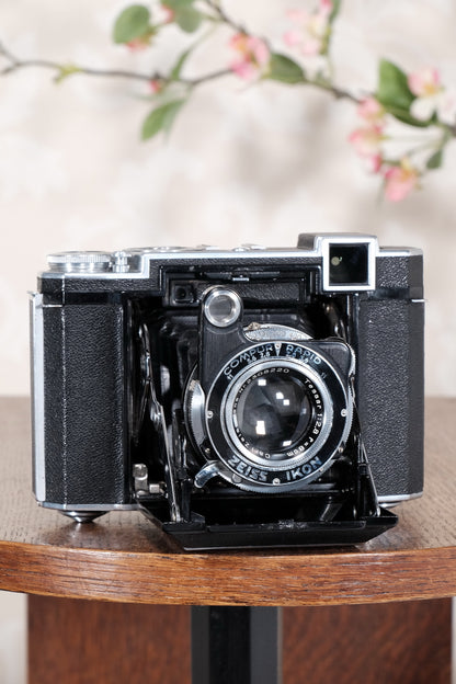 SUPERB! 1938 Zeiss Ikon Super Ikonta 6x6, Tessar lens, Freshly Serviced! - Zeiss-Ikon- Petrakla Classic Cameras