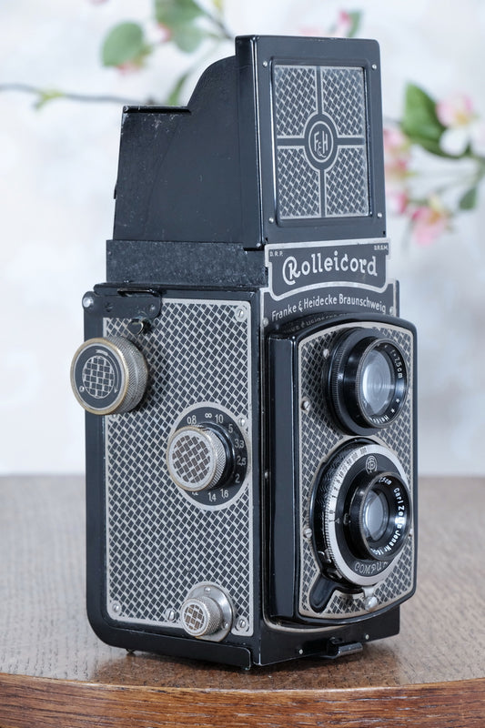 1935 Art-Deco Nickel-plated Rolleicord  CLA's, Freshly Serviced! - Frank & Heidecke- Petrakla Classic Cameras