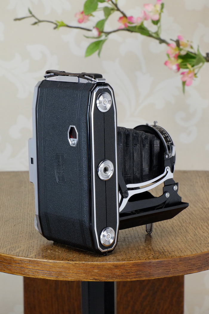 Superb! 1955 6x9 Zeiss-Ikon Nettar , CLA'd, Freshly Serviced! - Zeiss-Ikon- Petrakla Classic Cameras