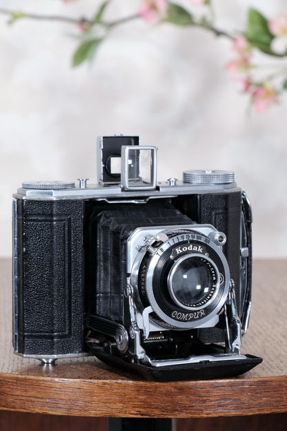 1936 Nagel-Kodak 6x4.5 Duo camera, CLA'd, Freshly Serviced! - Nagel- Petrakla Classic Cameras