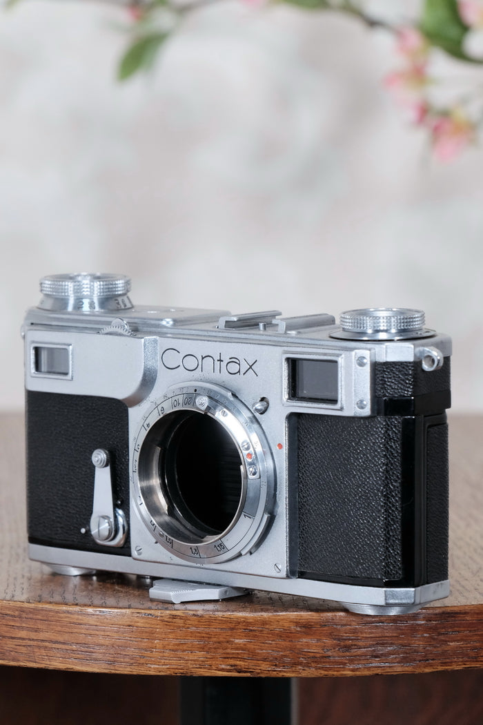 Near mint! 1939 Zeiss Ikon Contax II Body,  CLA'd, Freshly Serviced! - Zeiss-Ikon- Petrakla Classic Cameras