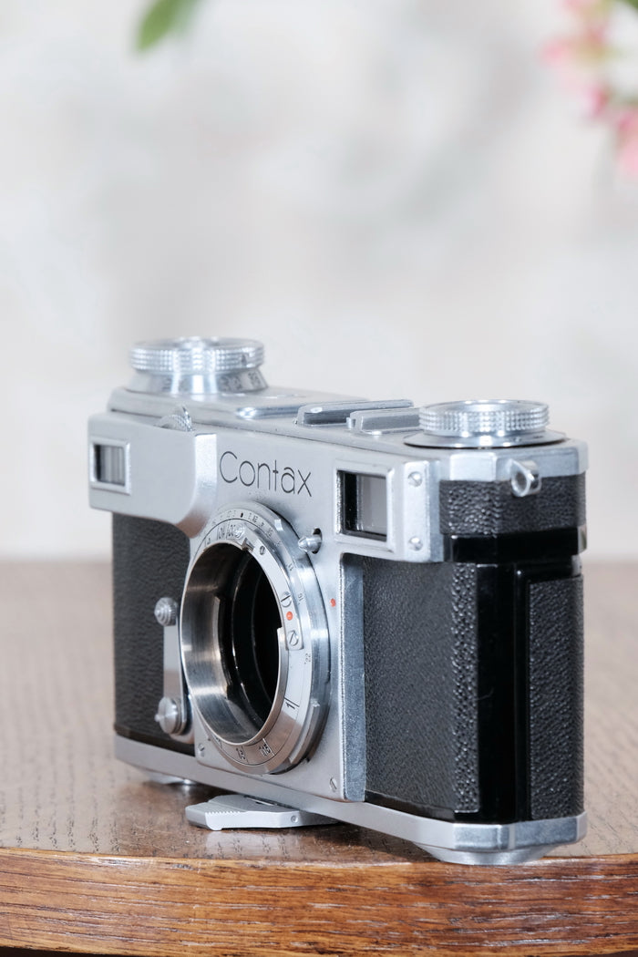 Near mint! 1939 Zeiss Ikon Contax II Body,  CLA'd, Freshly Serviced! - Zeiss-Ikon- Petrakla Classic Cameras