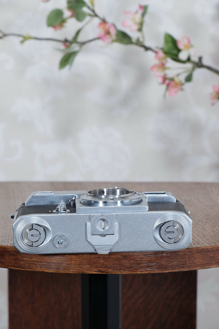 Near mint! 1939 Zeiss Ikon Contax II Body,  CLA'd, Freshly Serviced! - Zeiss-Ikon- Petrakla Classic Cameras