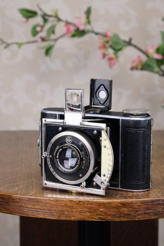 Lovely! 1934 CERTO DOLLY (model B), German folding camera. Freshly Serviced! - Certo- Petrakla Classic Cameras