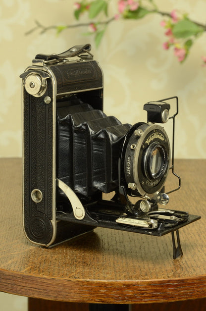 SUPERB!  1931 Prewar Voigtlander 6x9 Folder with HELIAR lens. FRESHLY SERVICED! - Voigtlander- Petrakla Classic Cameras