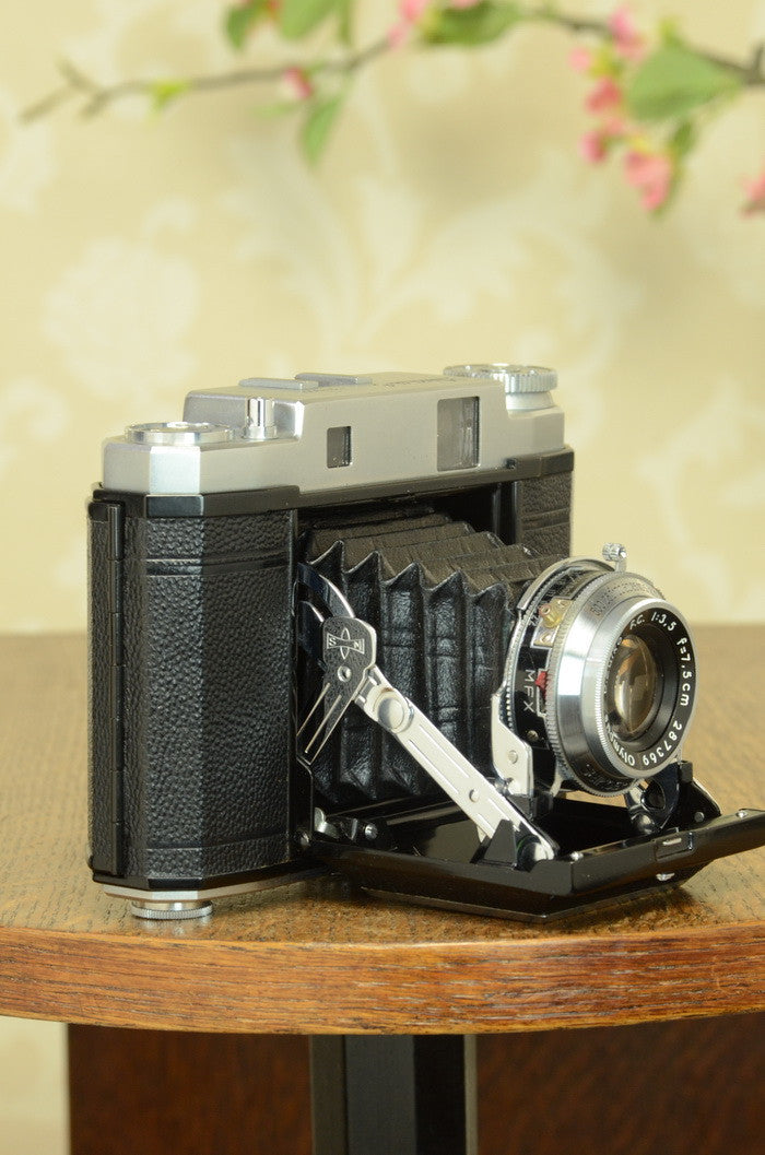 NEAR MINT! Mamiya-6 6x6 Coupled Rangefinder Camera, FRESHLY SERVICED - Mamiya- Petrakla Classic Cameras