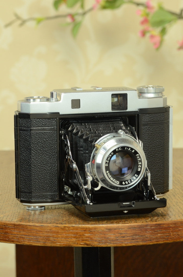 NEAR MINT! Mamiya-6 6x6 Coupled Rangefinder Camera, FRESHLY SERVICED - Mamiya- Petrakla Classic Cameras