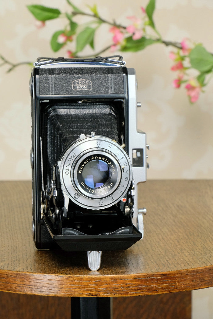 SUPERB! 1955 6x9 Zeiss-Ikon Nettar FRESHLY SERVCED! - Zeiss-Ikon- Petrakla Classic Cameras