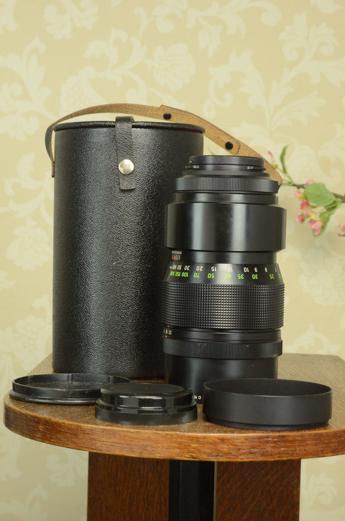 Excellent! Beautiful Pentacon / Meyer-Optik f4.0 300mm lens for 6x6, 35mm & digital formats. - Pentacon- Petrakla Classic Cameras