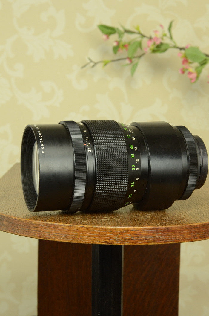 Excellent! Beautiful Pentacon / Meyer-Optik f4.0 300mm lens for 6x6, 35mm & digital formats. - Pentacon- Petrakla Classic Cameras