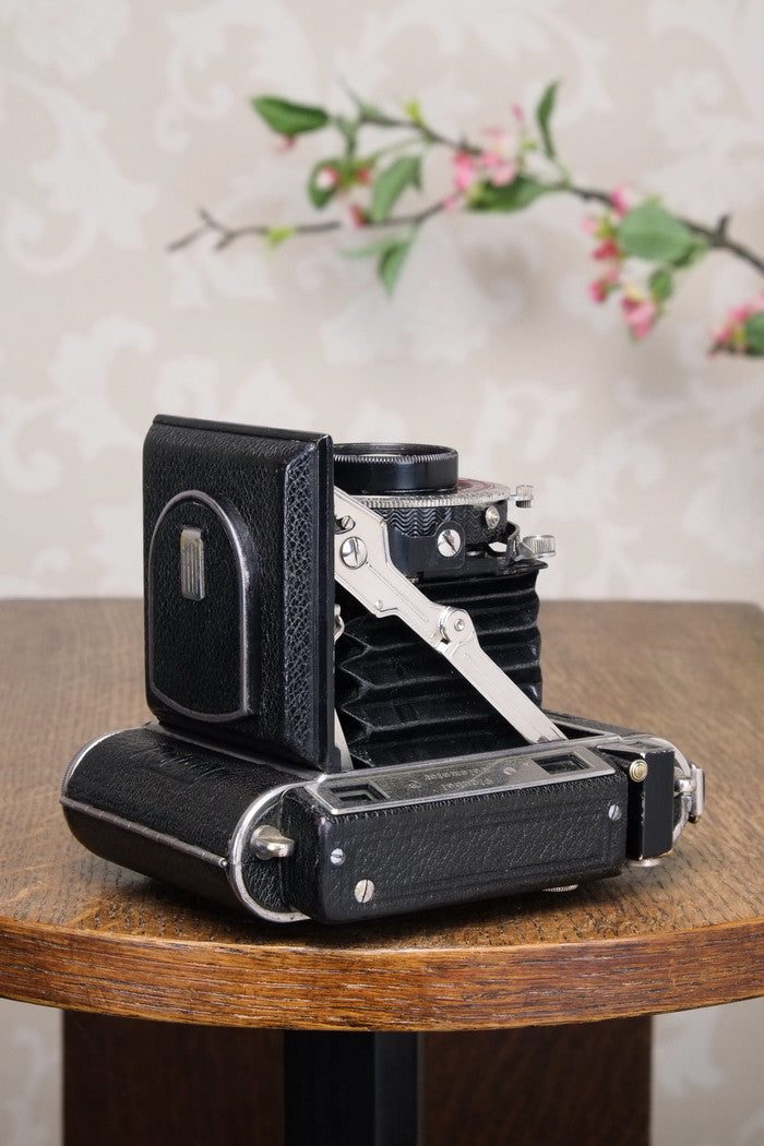 Excellent! 1939 PLAUBEL ROLL-OP! 6x4.5 COUPLED RANGEFINDER CAMERA. Freshly Serviced! - Plaubel- Petrakla Classic Cameras