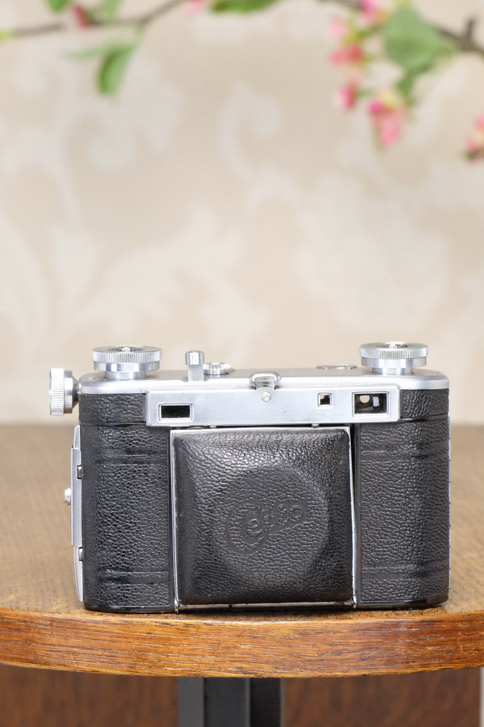 Excellent! 1938 35mm Certo Super Dollina Rangefinder camera, CLA'd, Freshly Serviced! - Certo- Petrakla Classic Cameras