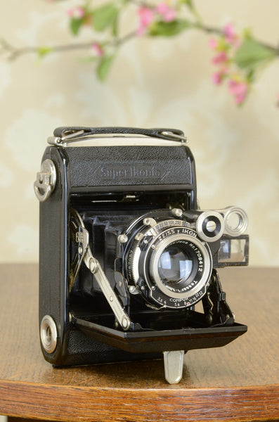 SUPERB! 1936 ZEISS-IKON SUPER IKONTA, Tessar lens, CLA’d - Zeiss-Ikon- Petrakla Classic Cameras