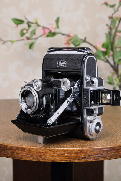 Near Mint! 1937 6x4.5 ZEISS-IKON SUPER IKONTA, Tessar lens, CLA’d - Zeiss-Ikon- Petrakla Classic Cameras