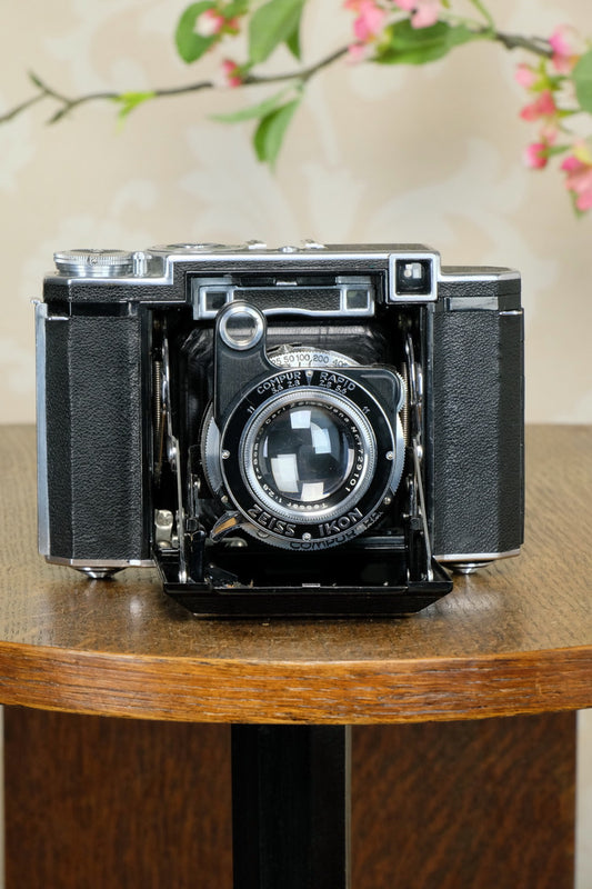 1936 Zeiss Ikon Super Ikonta, Tessar lens, CLA'd, Freshly Serviced! - Zeiss-Ikon- Petrakla Classic Cameras