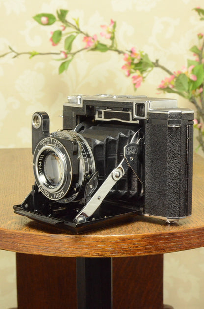 1936 Zeiss Ikon Super Ikonta, Tessar lens, Freshly Serviced! - Zeiss-Ikon- Petrakla Classic Cameras