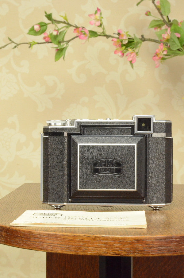 NEAR MINT! 1939 Zeiss Ikon Super Ikonta 6x6, Tessar lens, Freshly Serviced! - Zeiss-Ikon- Petrakla Classic Cameras