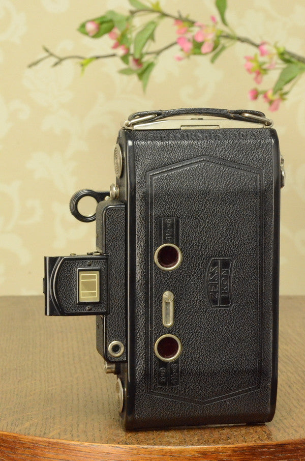 1936 6x9 Super Ikonta with Tessar Lens, FRESHLY SERVICED - Zeiss-Ikon- Petrakla Classic Cameras