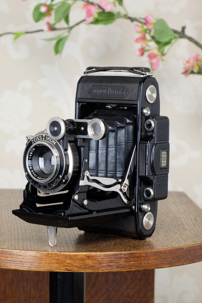 SUPERB! 1936 6x9 Super Ikonta with Tessar Lens, FRESHLY SERVICED - Zeiss-Ikon- Petrakla Classic Cameras