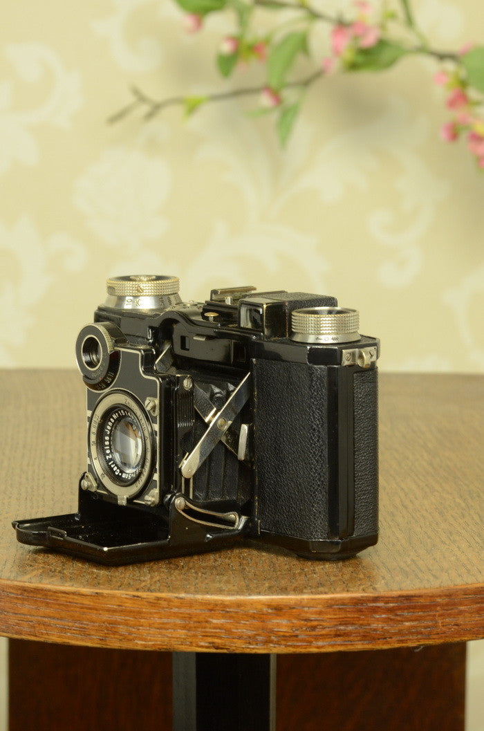 Superb! 1934 Zeiss-Ikon Super Nettel (236/24) Freshly serviced! - Zeiss-Ikon- Petrakla Classic Cameras