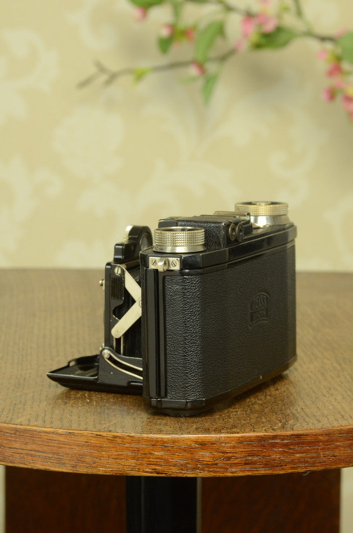 Superb! 1934 Zeiss-Ikon Super Nettel (236/24) Freshly serviced! - Zeiss-Ikon- Petrakla Classic Cameras